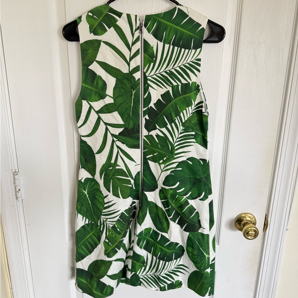 Alice + Olivia Coley Crew Tropical Leaves Dress - Picture 4 of 6